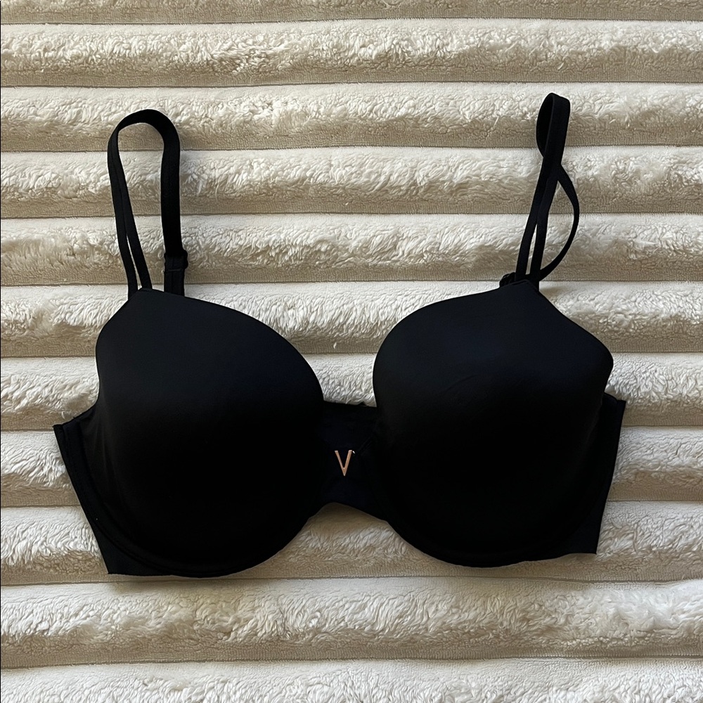 Victoria’s Secret Underwire Bra!